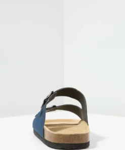 Pier One Uomo UNISEX - Pantofole - Blue 11 Pier One Uomo UNISEX - Pantofole - Blue -Moda Perfetta 8c927625abf5465fb39adcd66f9be2c5