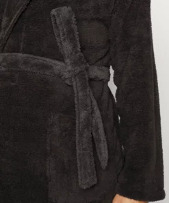 Pier One Uomo Accappatoio - Dark Grey 13 Pier One Uomo Accappatoio - Dark Grey -Moda Perfetta 8ee97a4e03694372a450c621e38c2584