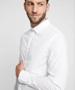 Pier One Uomo 2 PACK - Camicia Elegante - White 11 Pier One Uomo 2 PACK - Camicia Elegante - White -Moda Perfetta 904cef72816b425da821170568e562cd