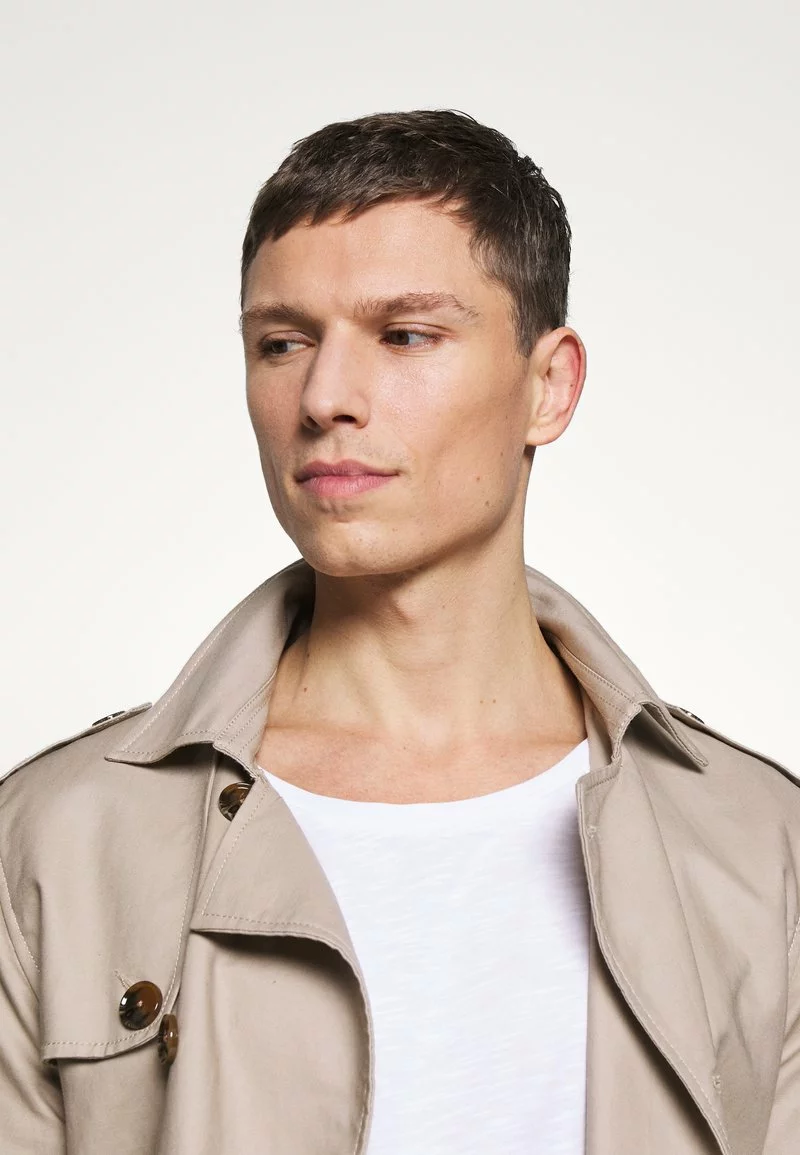 Pier One Uomo T-shirt Basic - Bright White 6 Pier One Uomo T-shirt Basic - Bright White - immagine 4