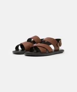 Pier One Uomo UNISEX - Sandali - Cognac 14 Pier One Uomo UNISEX - Sandali - Cognac -Moda Perfetta 93d59b6c78964396a0134fb24776a5f7