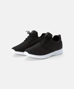Pier One Uomo Sneakers Basse - Black White 9 Pier One Uomo Sneakers Basse - Black White -Moda Perfetta 94b7889d2bc7474facc7f8b71f5ebe64