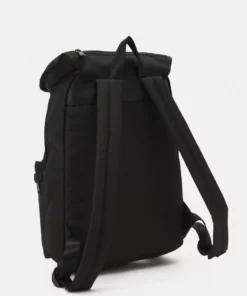 Pier One UNISEX - Zaino - Black 17 Pier One UNISEX - Zaino - Black -Moda Perfetta 95d53881e4cf4df9b05ff65d2588cd90