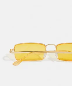 Pier One Uomo Occhiali Da Sole - Yellow 8 Pier One Uomo Occhiali Da Sole - Yellow -Moda Perfetta 9619f80e53df476db60acfc8d99cd5a9