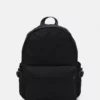 Pier One Unisex Zaino - Black 1 Pier One Unisex Zaino - Black -Moda Perfetta 9e51b661bd4242e38475fcf200477abd