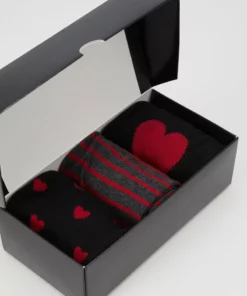Pier One Uomo VALENTINES 3 PACK - Calze - Black/dark Red 11 Pier One Uomo VALENTINES 3 PACK - Calze - Black/dark Red -Moda Perfetta a17a7a24c89647d88baaee79c244de07