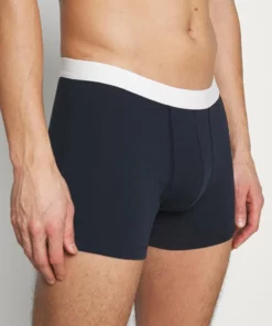 Pier One Uomo 3 PACK - Culotte - Dark Blue/red 13 Pier One Uomo 3 PACK - Culotte - Dark Blue/red -Moda Perfetta a4eeff19b8c44d4d94dc35fec11e4d08