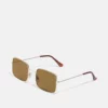 Pier One UNISEX - Occhiali Da Sole - Brown -Moda Perfetta a525fbbe74dc4d09acb8ba1dd61895e4