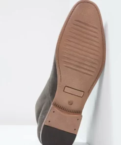 Pier One Uomo Stringate Eleganti - Shark/cognac 12 Pier One Uomo Stringate Eleganti - Shark/cognac -Moda Perfetta a56308cbaa4d4a44ba700dd2cf4f880e