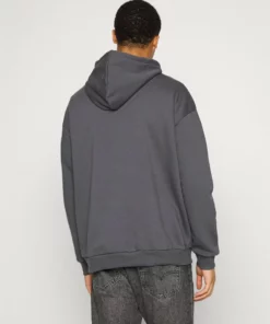 Pier One Uomo Felpa - Grey 9 Pier One Uomo Felpa - Grey -Moda Perfetta a6372053c9f945b9a19b202e05a87c9c