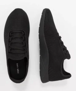 Moda Perfetta -Moda Perfetta a8cd8b7f7e8f4daa85998b7868e4f3d5