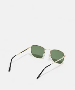 Pier One UNISEX - Occhiali Da Sole - Green 7 Pier One UNISEX - Occhiali Da Sole - Green -Moda Perfetta acb8e602a66245c690a7fe43be65bcdf