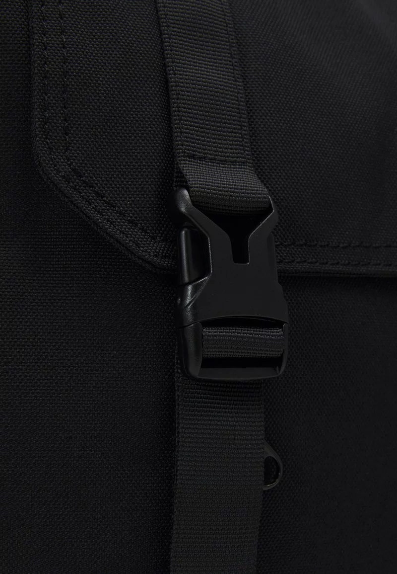 Pier One UNISEX - Zaino - Black 6 Pier One UNISEX - Zaino - Black - immagine 4