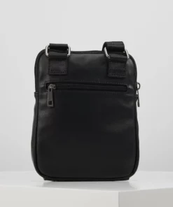 Pier One Uomo Borsa A Tracolla - Black -Moda Perfetta b24154066bf247f79e90bc0c64acad17