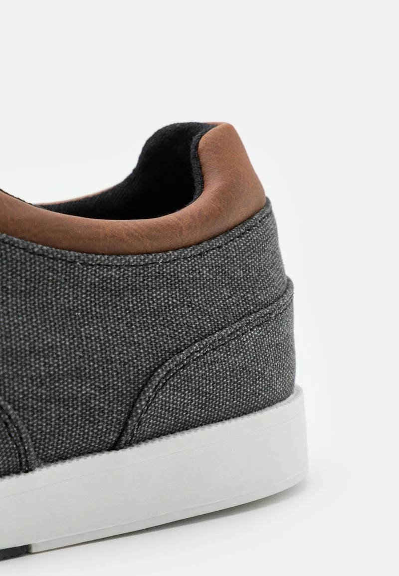 Pier One Uomo Stringate Sportive - Black 8 Pier One Uomo Stringate Sportive - Black - immagine 6