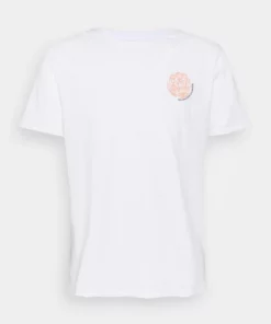 Pier One Uomo T-shirt Con Stampa - White 14 Pier One Uomo T-shirt Con Stampa - White -Moda Perfetta b63c5bcbdd7742b093ff28bcc57690d3