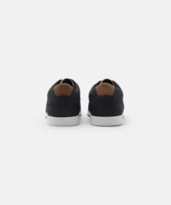 Pier One Uomo Stringate Sportive - Dark Blue -Moda Perfetta b645784c625c4f51a9b6f1b8f232ca44