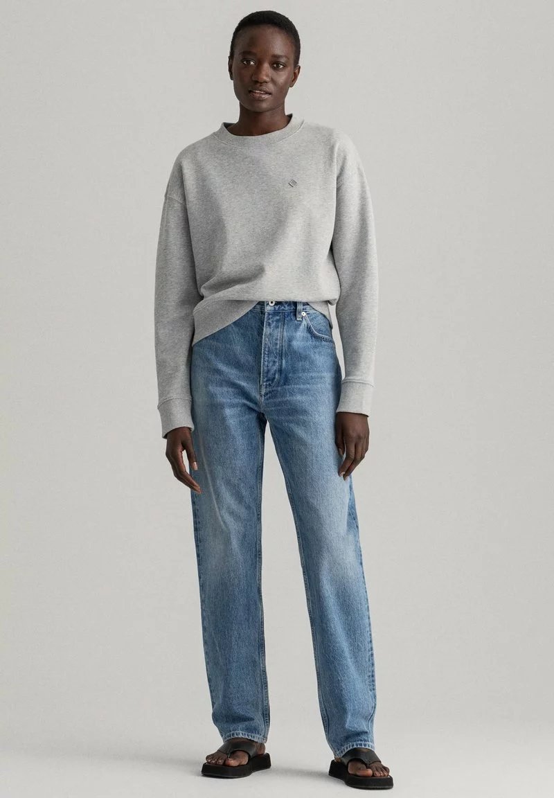 GANT Donna ICON G ESSENTIAL C-NECK - Sweatshirt - Light Grey Melange 4 GANT Donna ICON G ESSENTIAL C-NECK - Sweatshirt - Light Grey Melange - immagine 2