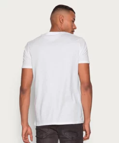 Pier One Uomo T-shirt Con Stampa - White 9 Pier One Uomo T-shirt Con Stampa - White -Moda Perfetta b72c6e30b33048f8b9af089631183b2d