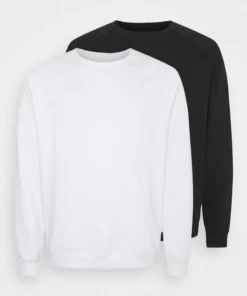 Pier One Uomo BIG CREW NECK 2PACK - Felpa - Black/white 14 Pier One Uomo BIG CREW NECK 2PACK - Felpa - Black/white -Moda Perfetta b7d9faf214de4d398a33c49db3525f18