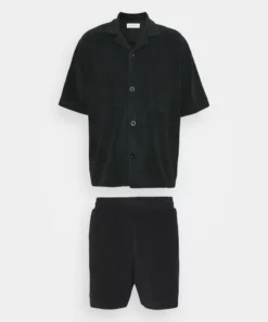 Pier One Uomo TERRY TOWELLING LOUNGE SET - Pigiama - Black 12 Pier One Uomo TERRY TOWELLING LOUNGE SET - Pigiama - Black -Moda Perfetta b80a5bb8bcbb48baaa20e34c4b406568