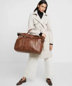 Pier One UNISEX - Borsa Da Viaggio - Dark Brown 15 Pier One UNISEX - Borsa Da Viaggio - Dark Brown -Moda Perfetta b9a4454c1b3e4d4782fef7b3f16cf166