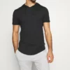 Pier One Uomo T-shirt Con Stampa - Black -Moda Perfetta bc92a23f684746148e092058e4101183