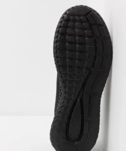 Pier One Uomo UNISEX - Sneakers Basse - Black 12 Pier One Uomo UNISEX - Sneakers Basse - Black -Moda Perfetta c15afa8836454d40956c86950efd8fb8