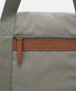 Pier One UNISEX - Borsa Da Viaggio - Grey 11 Pier One UNISEX - Borsa Da Viaggio - Grey -Moda Perfetta c2570f588d824f90af490528872bf319