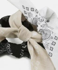 Pier One BANDANA UNISEX 3 PACK - Foulard - Black/white/beige 7 Pier One BANDANA UNISEX 3 PACK - Foulard - Black/white/beige -Moda Perfetta c2ede95d3e4443e6ac8cd75fce932acc