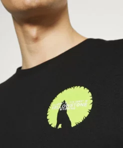 Pier One Uomo T-shirt Con Stampa - Black 17 Pier One Uomo T-shirt Con Stampa - Black -Moda Perfetta c4c65cd1e9d34e6e864034dd9720fcba