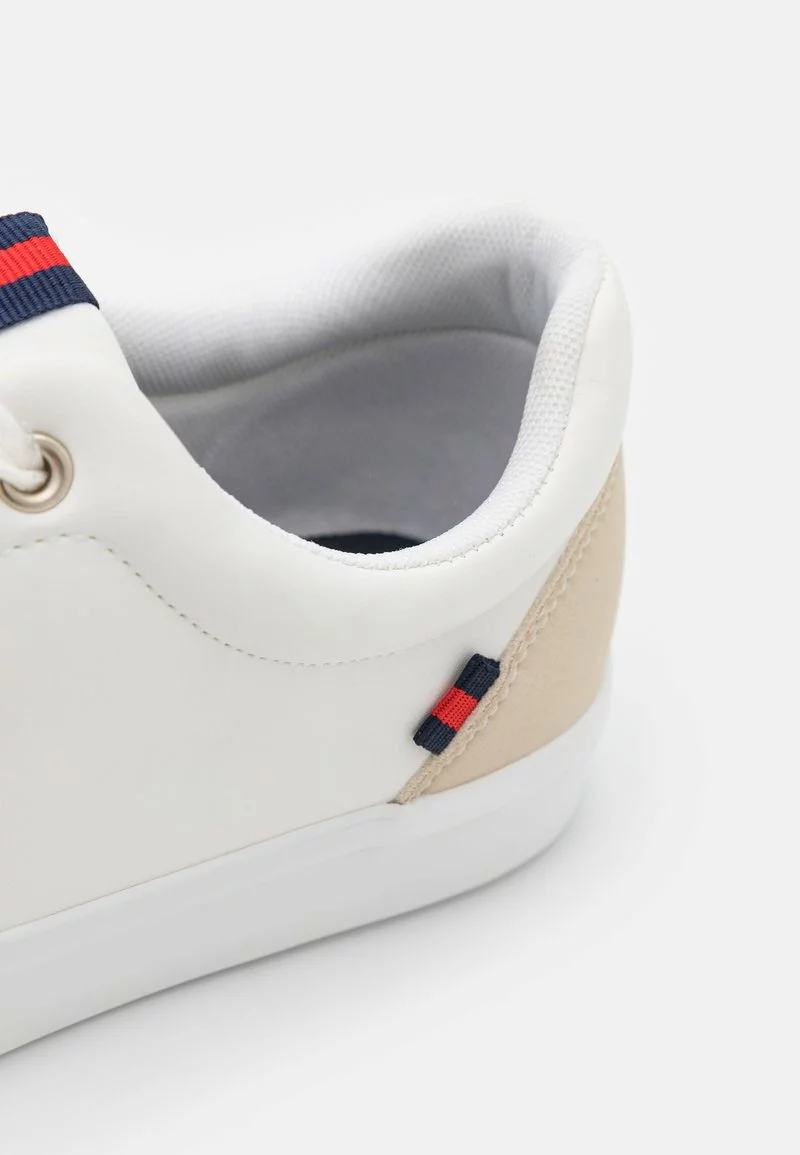 Pier One UNISEX - Sneakers Basse - White 8 Pier One UNISEX - Sneakers Basse - White - immagine 6