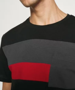 Pier One Uomo T-shirt Basic - Black 14 Pier One Uomo T-shirt Basic - Black -Moda Perfetta c730f57c0f494e1babd7cf44cd8acdbb