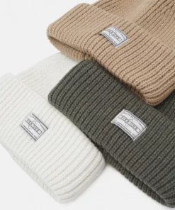 Pier One 3 PACK UNISEX - Berretto - Beige/green/white 7 Pier One 3 PACK UNISEX - Berretto - Beige/green/white -Moda Perfetta c78d226f097e408aa23b2914e8a56ff4