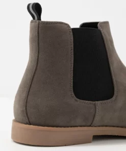 Pier One Uomo Stivaletti - Grey 13 Pier One Uomo Stivaletti - Grey -Moda Perfetta c7b8f525212f45a5be40e6750a88a087