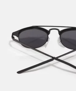 Pier One UNISEX - Occhiali Da Sole - Black 8 Pier One UNISEX - Occhiali Da Sole - Black -Moda Perfetta c9c1a20d16b84eec96eaa79fdfc719f0