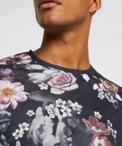 Pier One Uomo T-shirt Con Stampa - Multicoloured 11 Pier One Uomo T-shirt Con Stampa - Multicoloured -Moda Perfetta cddef47debf54c2aaae632f6a89a94e4