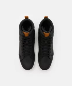 Pier One Uomo Sneakers Alte - Black/white 11 Pier One Uomo Sneakers Alte - Black/white -Moda Perfetta ceea61340ae2448dac2e740552baae0c