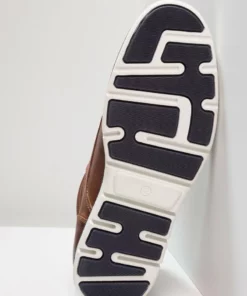 Pier One Uomo Stivaletti Stringati - Cognac 12 Pier One Uomo Stivaletti Stringati - Cognac -Moda Perfetta d0a78783e16e4a969bd99105f4c99bb5