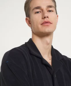 Pier One Uomo TERRY TOWELLING LOUNGE SET - Pigiama - Black 11 Pier One Uomo TERRY TOWELLING LOUNGE SET - Pigiama - Black -Moda Perfetta d1710e53b51d46dd926b5b9d4ebc8a69