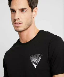 Pier One Uomo T-shirt Con Stampa - Black 11 Pier One Uomo T-shirt Con Stampa - Black -Moda Perfetta d5edb0f9835145e2af2697295f315443