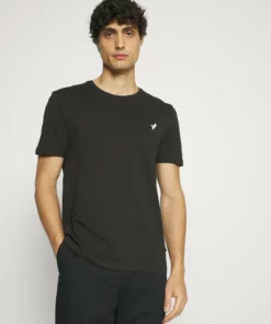 Pier One Uomo WITH BIRD STRAIGHT 5 PACK - T-shirt Basic - White/black/dark Blue 11 Pier One Uomo WITH BIRD STRAIGHT 5 PACK - T-shirt Basic - White/black/dark Blue -Moda Perfetta d70f6dfa639a43f881fb1e53a0369eb0