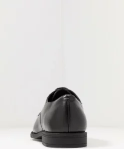 Pier One Uomo Stringate Eleganti - Black 11 Pier One Uomo Stringate Eleganti - Black -Moda Perfetta d80a9138d2bb4dc2833242f8c9ed9cd8