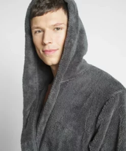 Pier One Uomo Accappatoio - Dark Gray 11 Pier One Uomo Accappatoio - Dark Gray -Moda Perfetta d8bc46bac8fa44929b190c5532f01c02 1