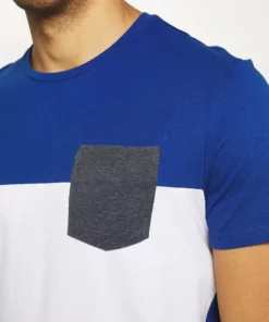 Pier One Uomo T-shirt Con Stampa - Light Blue 13 Pier One Uomo T-shirt Con Stampa - Light Blue -Moda Perfetta d8cba364625c4497bf2fb6e68dc77f90