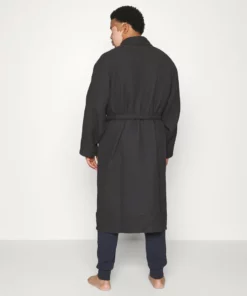 Pier One Uomo Accappatoio - Black 9 Pier One Uomo Accappatoio - Black -Moda Perfetta d91c94d483594efe915b054a4f2ef140