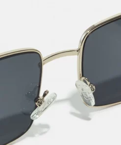 Pier One UNISEX - Occhiali Da Sole - Black/gold-coloured 7 Pier One UNISEX - Occhiali Da Sole - Black/gold-coloured -Moda Perfetta d9b2de6072d6416192fdb2517db1a662