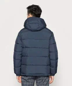 Pier One Uomo BASIC PUFFER JACKET WITH CONTRAST HOOD - Giacca Invernale - Dark Blue/bordeaux -Moda Perfetta db5dc57533fa4930b899e94aff04bf08