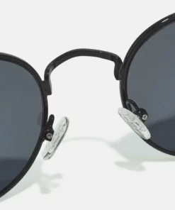 Pier One UNISEX - Occhiali Da Sole - Black 7 Pier One UNISEX - Occhiali Da Sole - Black -Moda Perfetta ddc162290c1a4743ad3bac7fcb95475d