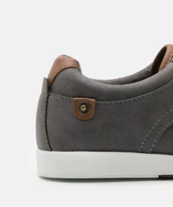 Pier One Uomo Stringate Sportive - Grey 13 Pier One Uomo Stringate Sportive - Grey -Moda Perfetta dec276545971408b903fe588173e27d8